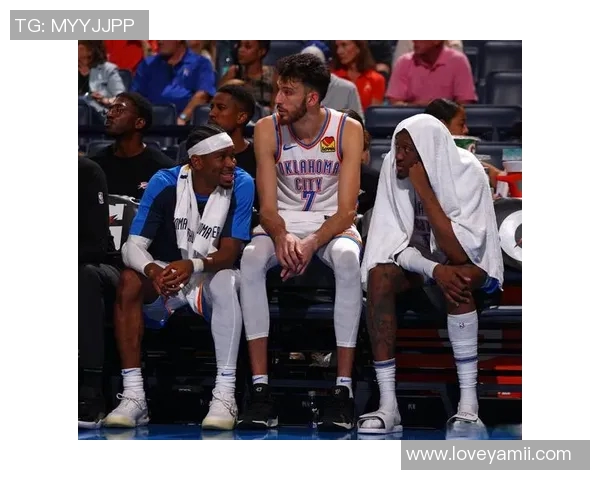 雷霆半场三分19中13，轰下74分&领先太阳26分