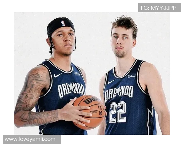 欢迎瓦格纳加入阿迪!利拉德:瓦格纳这赛季会穿我的球鞋打球 欢迎瓦格纳加入阿迪!利拉德:瓦格纳这赛季会穿我的球鞋打球