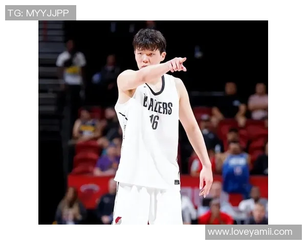 拓媒:反正半个球队都伤了,是时候给杨瀚森更多出场时间了 拓媒:反正半个球队都伤了,是时候给杨瀚森更多出场时间了