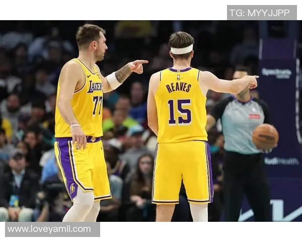 卢卡腿部疼痛传闻引争议,湖人记者质疑消息真实性 卢卡腿部疼痛传闻引争议,湖人记者质疑消息真实性