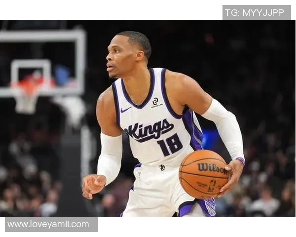 手感火热！威少半场三分3中3拿到13分4助攻